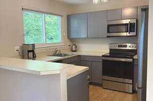 11743 Summerchase Cir, Reston, VA 20194 - Photo 5