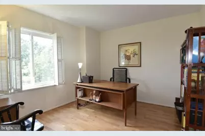 8370 Greensboro Drive #514, McLean, VA 22102 - Photo 7