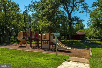 6925 Barrett Road, Falls Church, VA 22042 - Photo 67