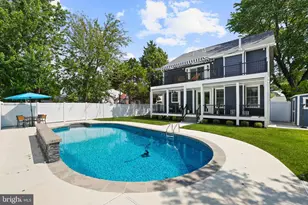 6925 Barrett Rd, Falls Church, VA 22042 - Photo 49