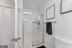 6865 Brian Michael Ct, Springfield, VA 22153 - Photo 23