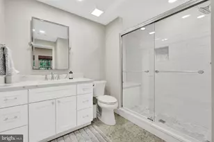 11394 Fox Vale Glen Ct, Oakton, VA 22124 - Photo 67
