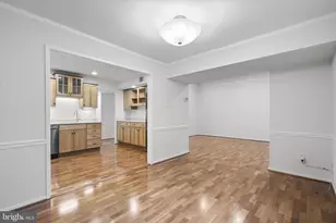 1631 Parkcrest Cir, Reston, VA 20190 - Photo 15