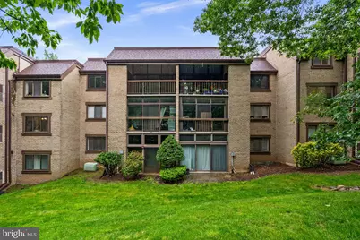 1631 Parkcrest Circle #8B/301, Reston, VA 20190 - Photo 3