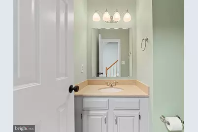 6804 Signature Circle, Alexandria, VA 22310 - Photo 27