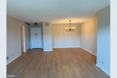 8360 Greensboro Drive #917, McLean, VA 22102 - Photo 9