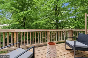10174 Bessmer Ln, Fairfax, VA 22032 - Photo 37