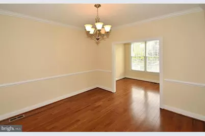 9425 Van Arsdale Drive, Vienna, VA 22181 - Photo 5