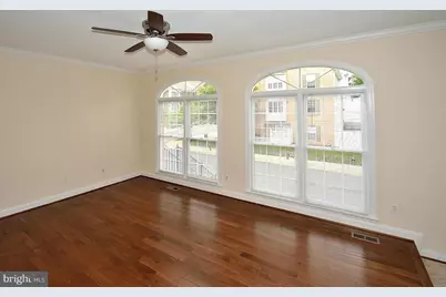 9425 Van Arsdale Drive, Vienna, VA 22181 - Photo 3