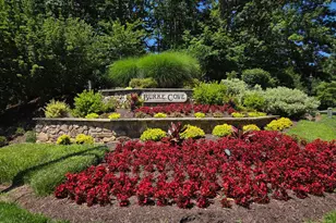 5835 Cove Landing Rd, Burke, VA 22015 - Photo 5