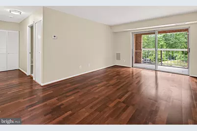 5835 Cove Landing Road #304, Burke, VA 22015 - Photo 3