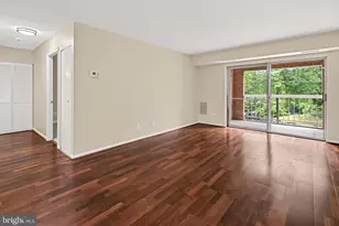 5835 Cove Landing Rd, Burke, VA 22015 - Photo 3