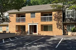 5835 Cove Landing Rd, Burke, VA 22015 - Photo 1