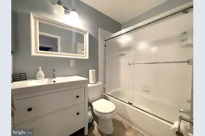 246 Commons Drive NW, Vienna, VA 22180 - Photo 11