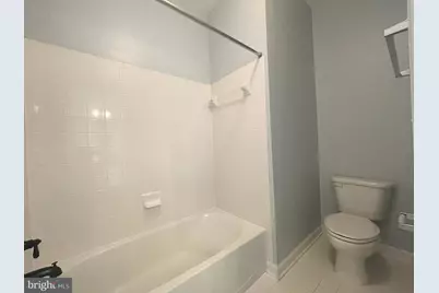 11451 Fogarty Court, Fairfax, VA 22030 - Photo 25