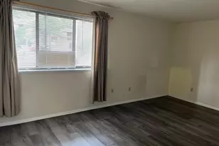 2044 Royal Fern Ct, Reston, VA 20191 - Photo 13