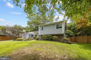 8629 Reseca Ln, Springfield, VA 22152 - Photo 9