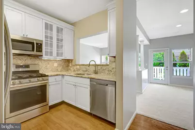 14301 Grape Holly Grove #25, Centreville, VA 20121 - Photo 11