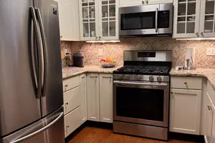14301 Grape Holly Grove, Centreville, VA 20121 - Photo 3