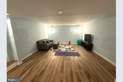 1100 Maple Avenue E, Vienna, VA 22180 - Photo 13