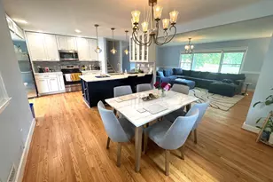 1100 Maple Ave E, Vienna, VA 22180 - Photo 25