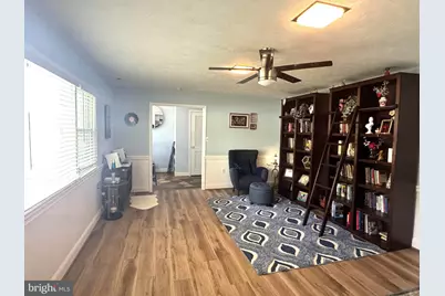 1100 Maple Avenue E, Vienna, VA 22180 - Photo 7