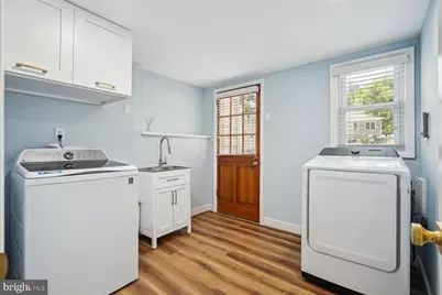 1100 Maple Avenue E, Vienna, VA 22180 - Photo 11