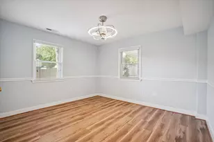 1100 Maple Ave E, Vienna, VA 22180 - Photo 3