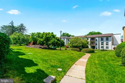 605 Center Street #T3, Herndon, VA 20170 - Photo 35