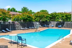 605 Center St, Herndon, VA 20170 - Photo 39