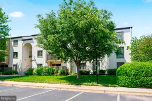 605 Center St, Herndon, VA 20170 - Photo 3