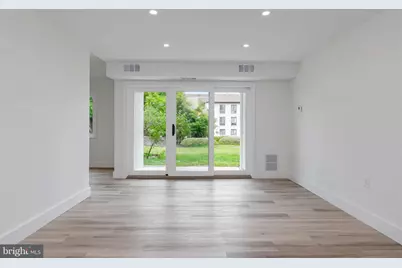 605 Center Street #T3, Herndon, VA 20170 - Photo 15