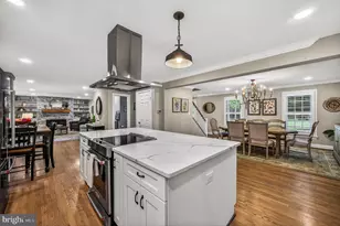 10424 Hampton Rd, Fairfax Station, VA 22039 - Photo 15