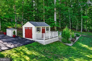 10424 Hampton Rd, Fairfax Station, VA 22039 - Photo 51