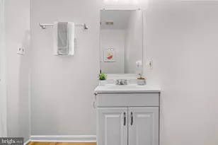 14531 Skipton Ct, Centreville, VA 20121 - Photo 13