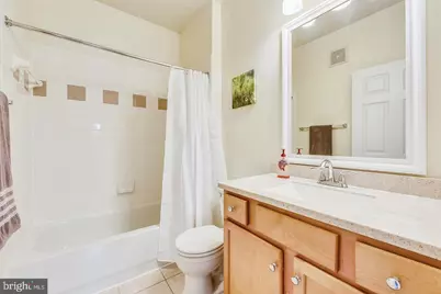 5121 Travis Edward Way #B, Centreville, VA 20120 - Photo 5