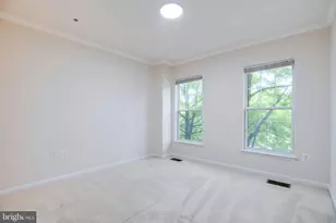 5121 Travis Edward Way, Centreville, VA 20120 - Photo 25
