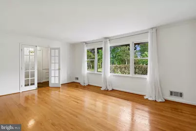 15125 Braddock Road #MAIN HOUSE, Centreville, VA 20120 - Photo 17