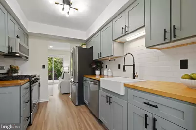 13471 Higgs Court, Herndon, VA 20171 - Photo 5