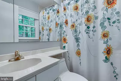 8307 Carrleigh Parkway, Springfield, VA 22152 - Photo 17
