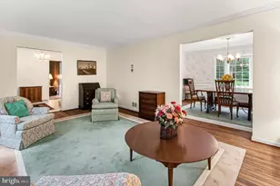 9507 Arnon Chapel Rd, Great Falls, VA 22066 - Photo 11
