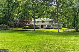 9507 Arnon Chapel Rd, Great Falls, VA 22066 - Photo 5