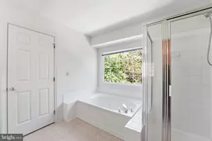 2709 Baronhurst Dr, Vienna, VA 22181 - Photo 21