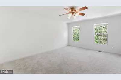 2709 Baronhurst Drive, Vienna, VA 22181 - Photo 11