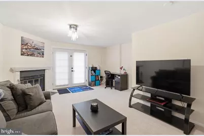 6320 Chimney Wood Court, Alexandria, VA 22306 - Photo 7