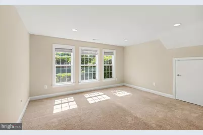 8046 Reserve Way, Vienna, VA 22182 - Photo 19