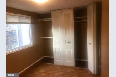 8424 Lazy Creek Court, Springfield, VA 22153 - Photo 9