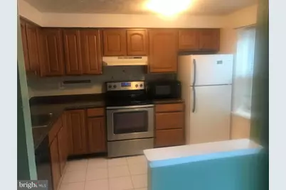 8424 Lazy Creek Court, Springfield, VA 22153 - Photo 21