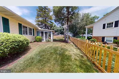 5810 Helmsdale Lane, Alexandria, VA 22315 - Photo 35