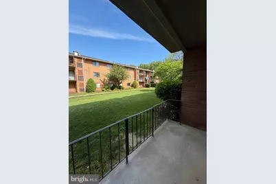 7604 Savannah Street #T2, Falls Church, VA 22043 - Photo 17
